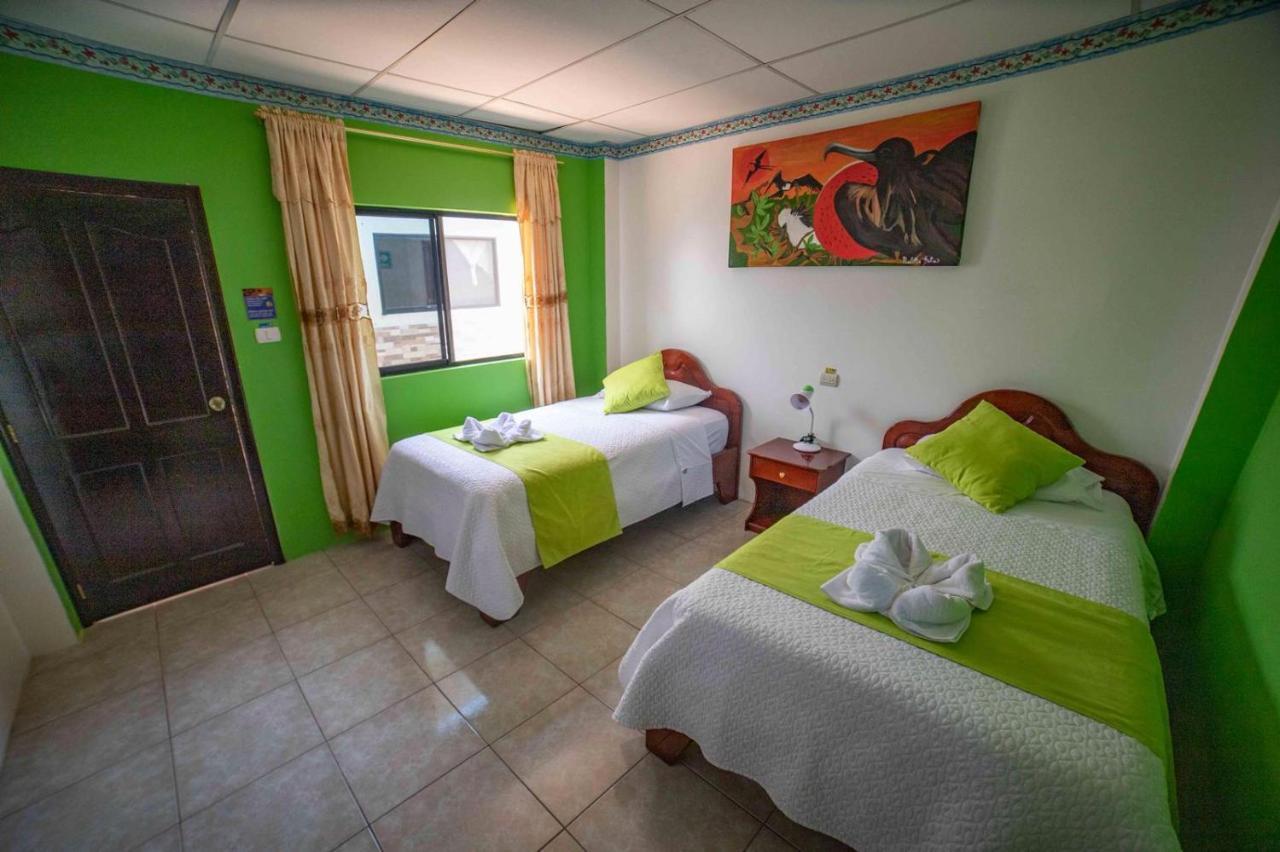 Hostal Gladismar Пуэрто-Вильямиль Номер фото